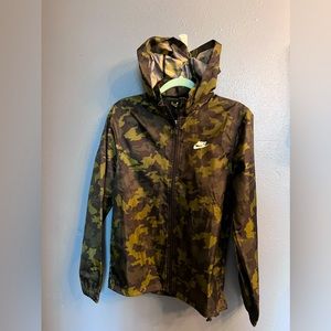 Nike camo rain jacket